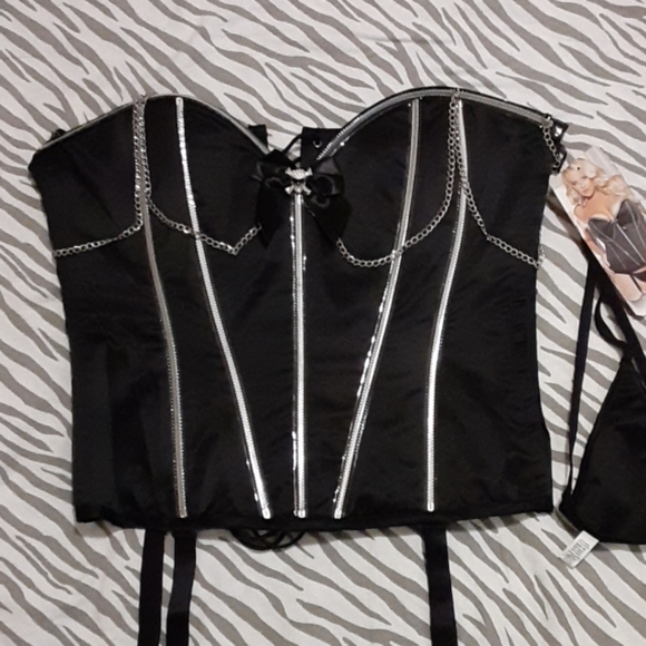 Intimate attitudes corset - Picture 1 of 7
